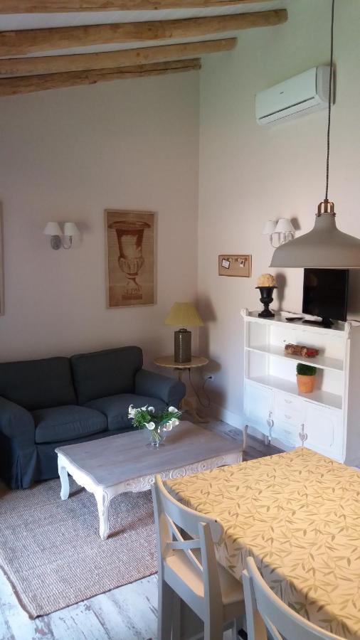 Finca La Favorita- Suites (Adults Only) Constantina Exterior photo